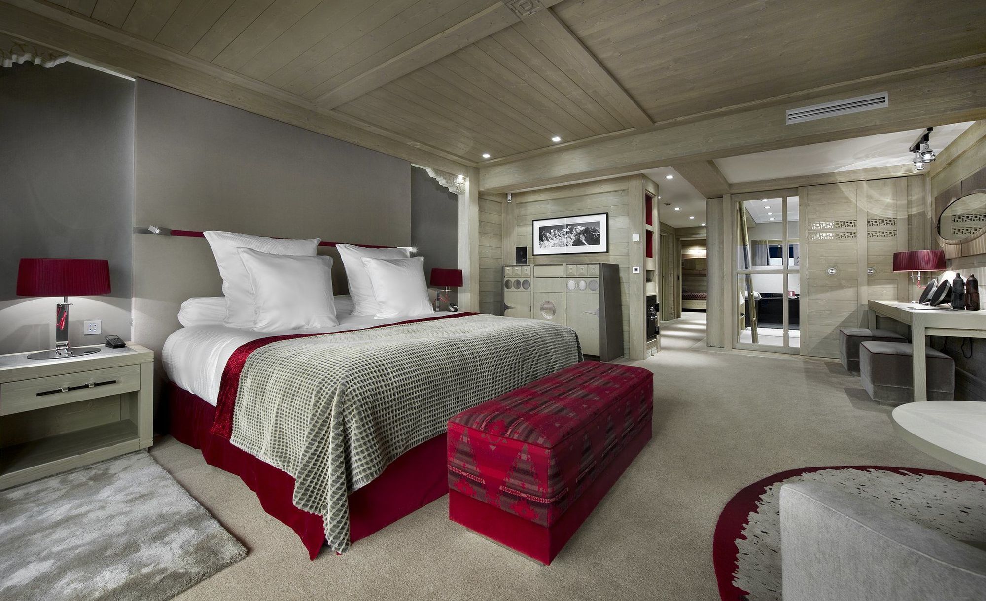 Hotel Le K2 Palace Courchevel Esterno foto