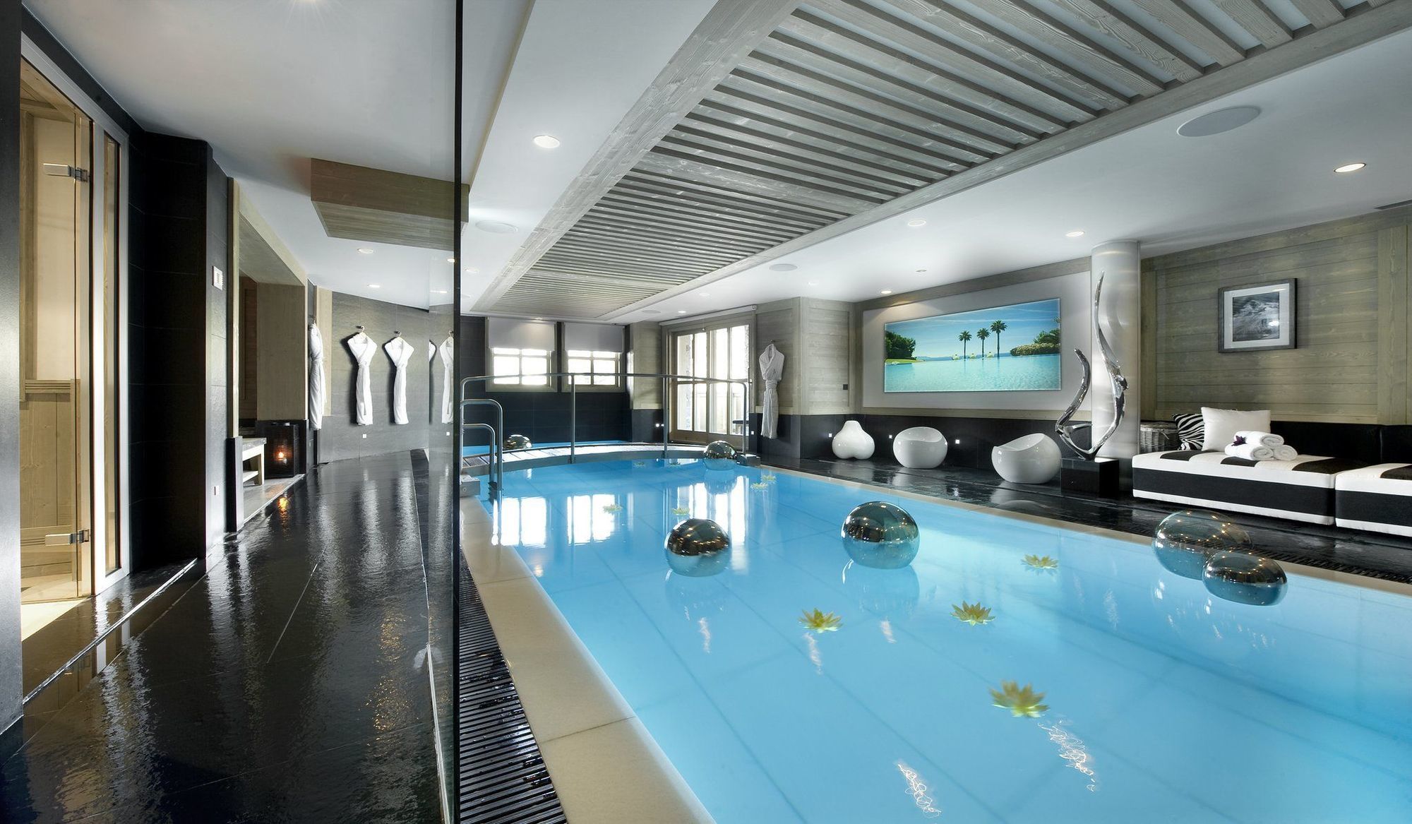 Hotel Le K2 Palace Courchevel Esterno foto
